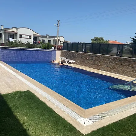 Mit Privat Pool 빌라 *
